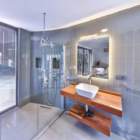 Roxy 3 Bedroom With One Of The Unique Gardens In Villa Kalkan