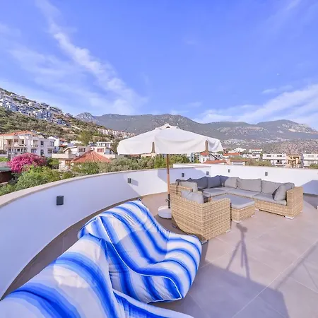 Villa Roxy 3 Bedroom With One Of The Unique Gardens In Kalkan