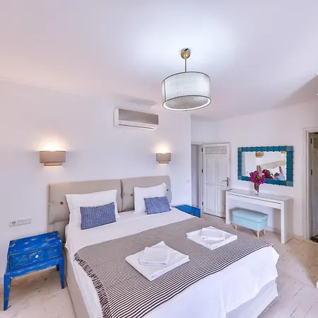 Roxy 3 Bedroom With One Of The Unique Gardens In * Kalkan