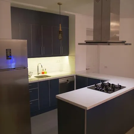 Roxy 3 Bedroom With One Of The Unique Gardens In *