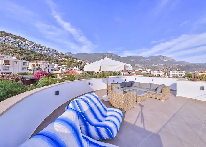 Vila Roxy 3 Bedroom With One Of The Unique Gardens In Kalkan
